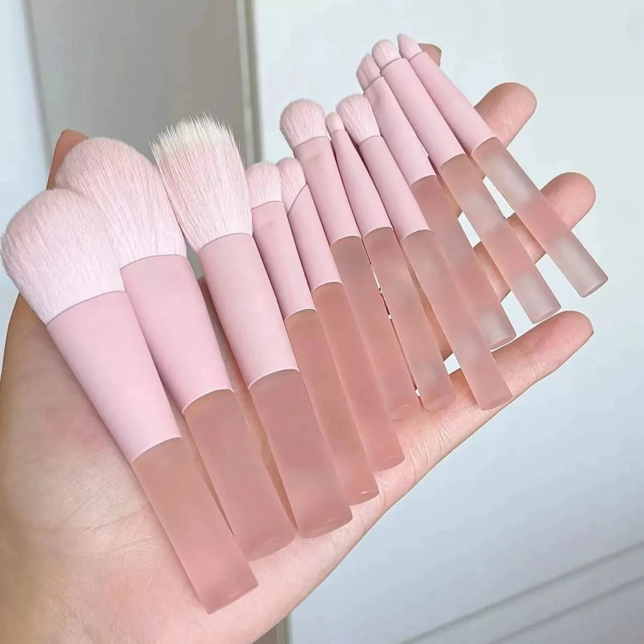 10pcs Jelly Pink Mini Complete Function Cosmetic Brushes Kit Easy-taken Travel Makeup Brush Set