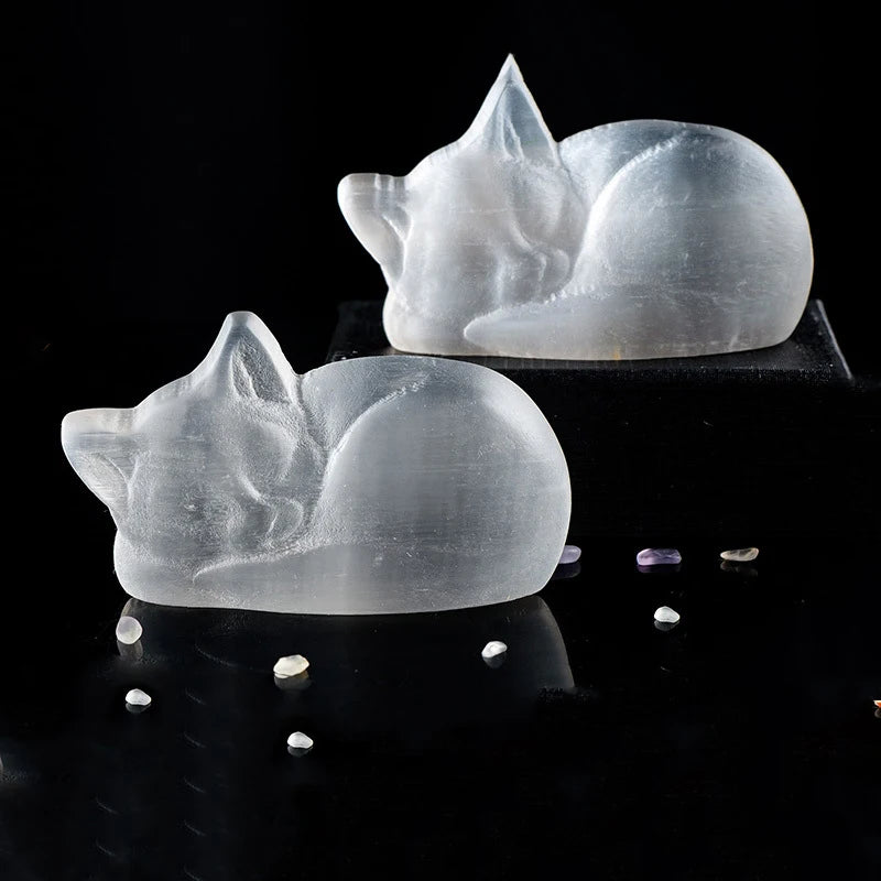 100% Natural Quartz Gemstone Handmade Crystal Crafts Healing Stones Selenite Sleeping Cat
